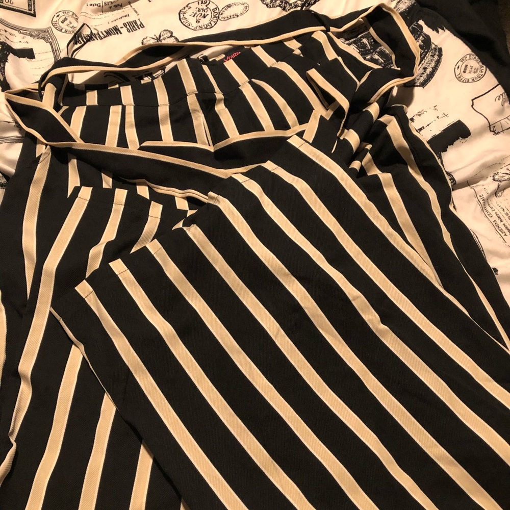Stripe wide leg pants
